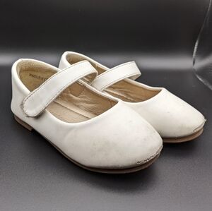 PandaNinga baby White Dress Shoes Size 6